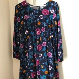 Long Sleeve Blue Floral Maternity  Size M